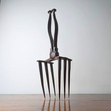 Load image into Gallery viewer, Wrought Iron Hop Sampling Tongs