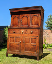 Load image into Gallery viewer, 18th Century Welsh Oak &#39;Cwpwrdd Deuddarn&#39; Dresser
